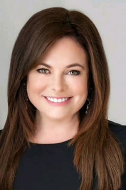 Photo of Tracy Wells