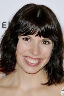 Photo of Zoe Cooper