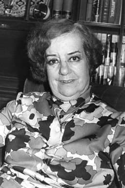 Photo of Carmen Martínez Sierra