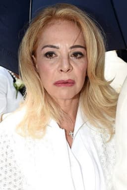 Photo of Julia Kent