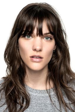 Photo of Charlotte Cardin