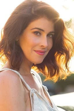 Photo of Krizia Bajos