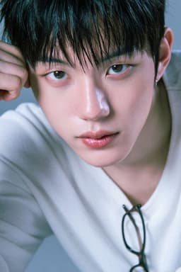 Photo of Seo Kyoung-bae