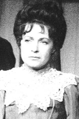 Photo of Julia Dancourt