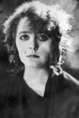 Photo of Gertrude Welcker