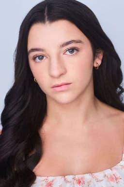 Photo of Sophie Knapp