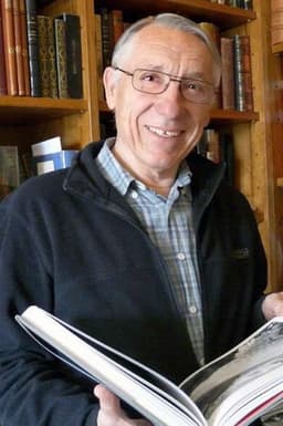Photo of Yves Ballu
