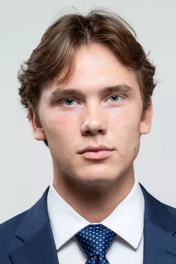 Photo of Luke Robertson