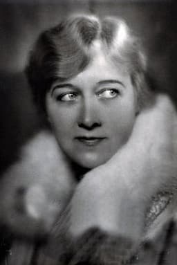 Photo of Louise Dresser