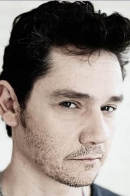 Photo of Avi Grainik