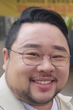 Photo of Song Young-gil