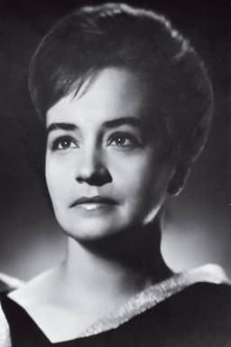 Photo of Dina Kuple