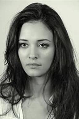 Photo of Anne Serra