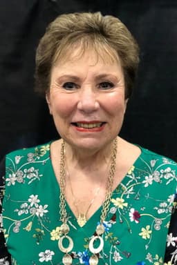 Photo of Diane Pershing