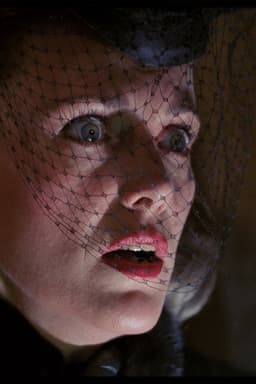 Photo of Sandy Brooke