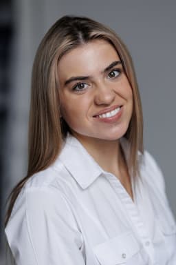 Photo of Zara Martin