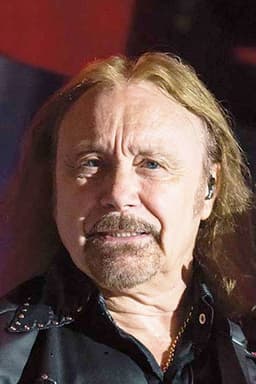 Photo of Ian Hill