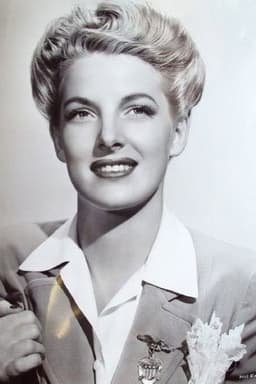Photo of Eloise Hardt