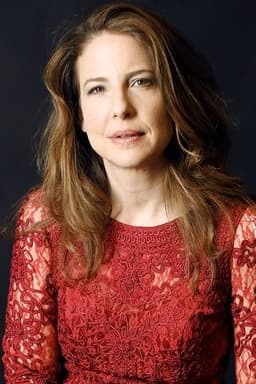 Photo of Robin Weigert