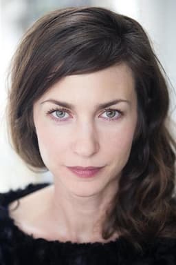 Photo of Émilie Caen