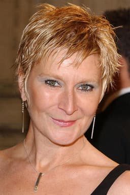 Photo of Linda Henry