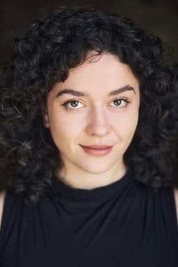 Photo of Amara Miller