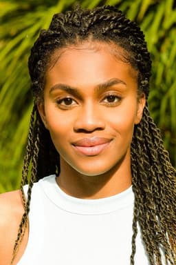 Photo of Nia Deacon