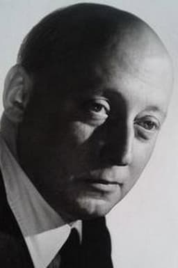 Photo of Jean-Paul Le Chanois