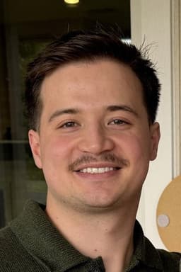 Photo of Davis Cleveland
