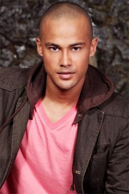 Photo of Will Devaughn