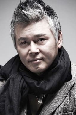 Photo of Lee Dong-jun