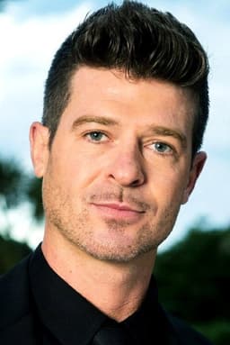 Photo of Robin Thicke