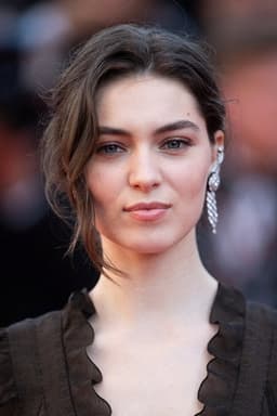 Photo of Anamaria Vartolomei