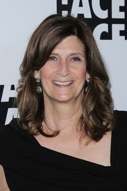 Photo of Sandra Adair