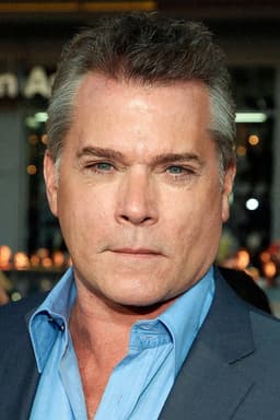 Photo of Ray Liotta