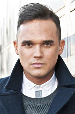 Photo of Gareth Gates