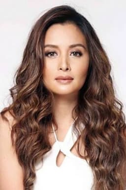 Photo of Kris Bernal