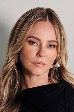 Photo of Paolla Oliveira