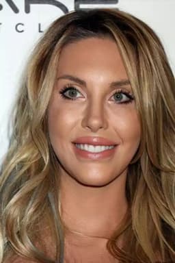 Photo of Chloe Lattanzi