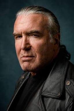 Photo of Scott Hall