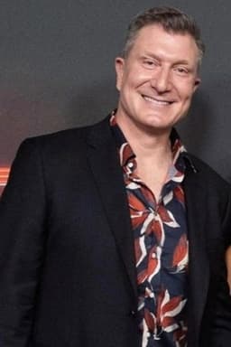Photo of Simon Pryce