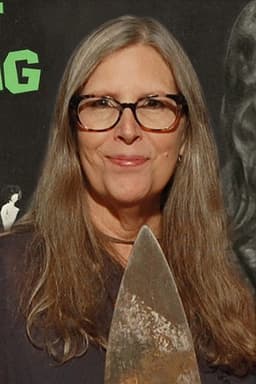 Photo of Kyra Schon