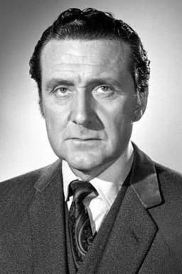 Photo of Patrick Macnee