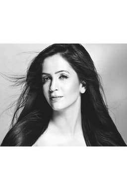 Photo of Esha Tewari