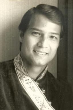 Photo of Ernest Van-Mohr