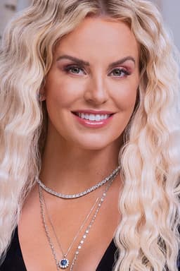 Photo of Whitney Rose