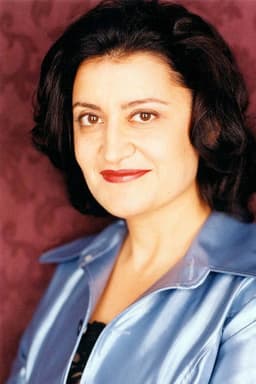 Photo of Lisa Merchant