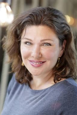 Photo of Dominika Peczynski