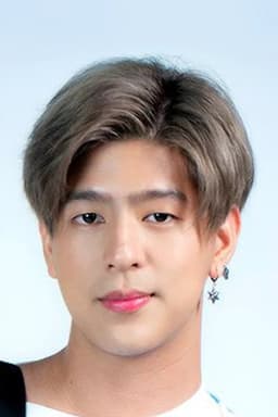 Photo of Yo Korkuer Deewattananukul
