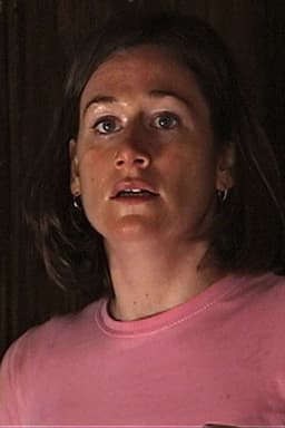 Photo of Stephanie Roy